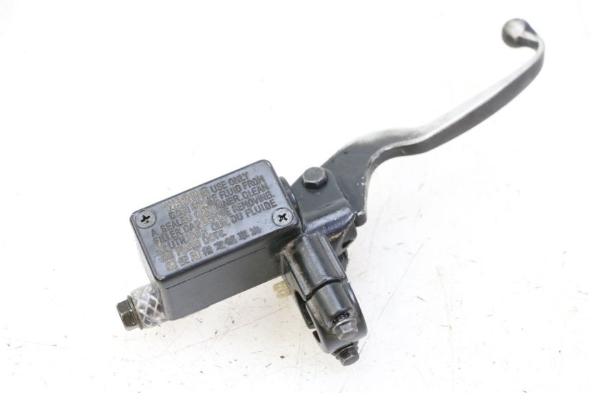 photo de VORDERER HAUPTBREMSZYLINDER KYMCO AGILITY 4T 50 (2018 - 2022) - Technische Nahaufnahme