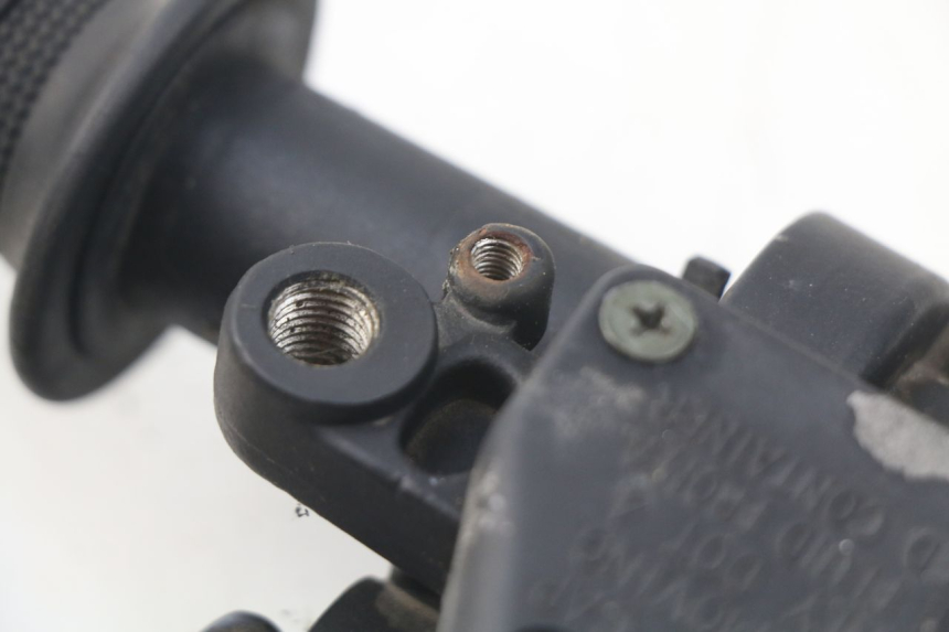 photo de BREMSPUMPE VORNE APRILIA ATLANTIC 125 (2003 - 2009) - Alternative Perspektive