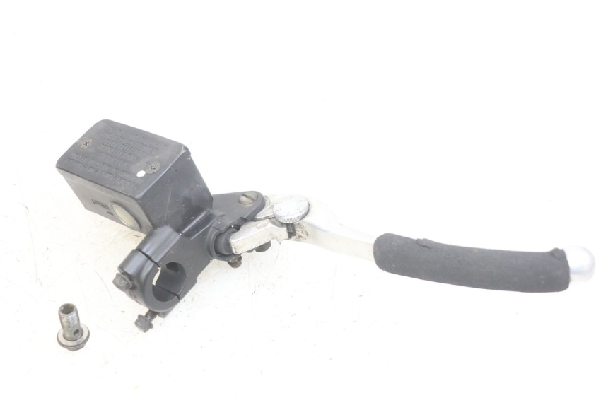 photo de VORDERER HAUPTBREMSZYLINDER SUZUKI BURGMAN 650 (2002 - 2004) - Technische Nahaufnahme