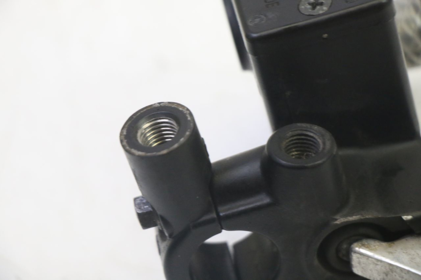 photo de VORDERER BREMSSATTEL SUZUKI BURGMAN 125 (2007 - 2014) - Technische Nahaufnahme