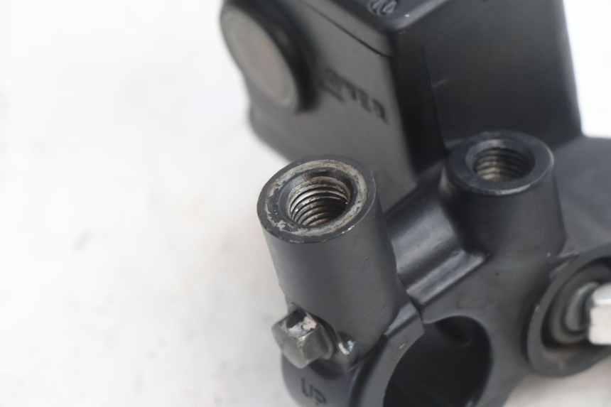 photo de VORDERER BREMSSATTEL SUZUKI BURGMAN 125 (2007 - 2014) - Alternative Perspektive