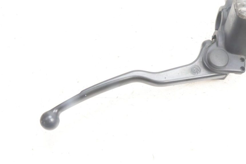 photo de VORDERER HAUPTBREMSZYLINDER BMW C1 125 (2000 - 2003) - Technische Nahaufnahme