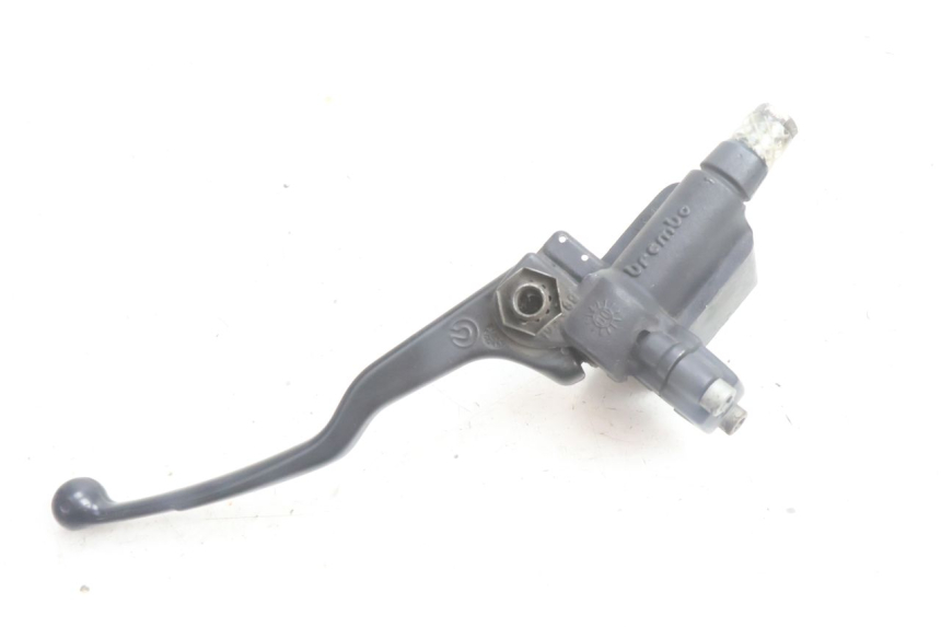 photo de VORDERER HAUPTBREMSZYLINDER BMW C1 125 (2000 - 2003) - Details der Befestigungspunkte