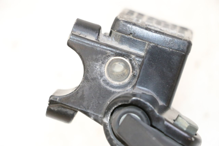 photo de VORDERER HAUPTBREMSZYLINDER ORCAL CAVARO 4T 50 (2019 - 2023) - Alternative Perspektive