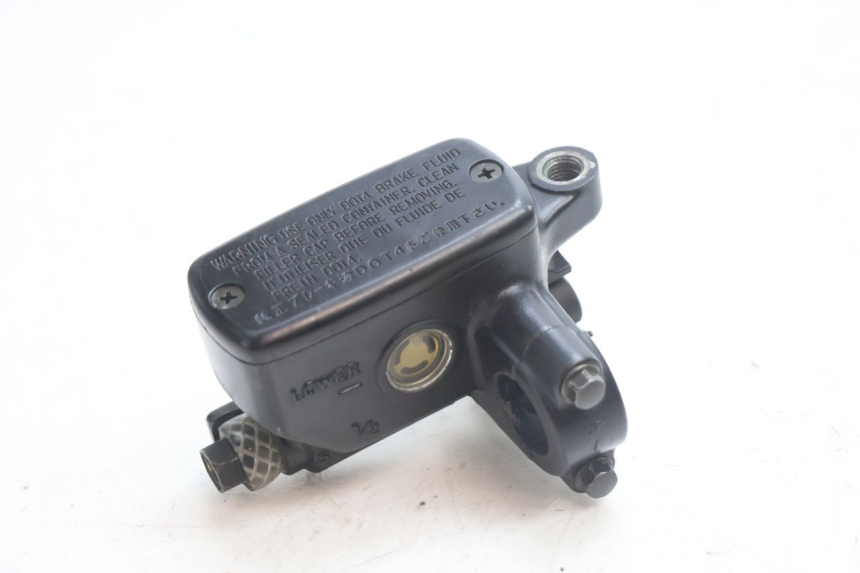 photo de BREMSPUMPE VORNE HONDA CB F HORNET 600 (2005 - 2006) - Hauptansicht
