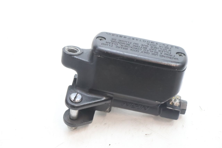 photo de BREMSPUMPE VORNE HONDA CB F HORNET 600 (2005 - 2006) - Zoom auf Gebrauchszustand