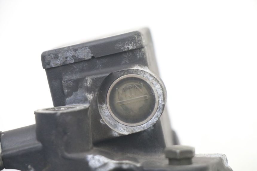 photo de VORDERER HAUPTBREMSZYLINDER PEUGEOT CITYSTAR 2T 50 (2018 - 2021) - Technische Nahaufnahme