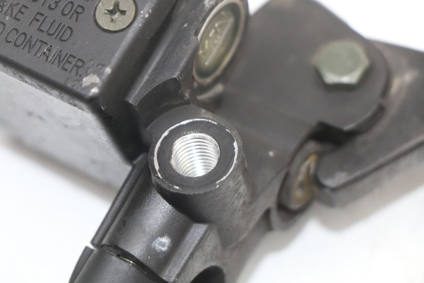 photo de VORDERER HAUPTBREMSZYLINDER PEUGEOT CITYSTAR 50 (2013 - 2017) - Alternative Perspektive