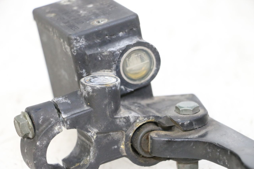 photo de VORDERER HAUPTBREMSZYLINDER PEUGEOT CITYSTAR 50 (2013 - 2017) - Technische Nahaufnahme