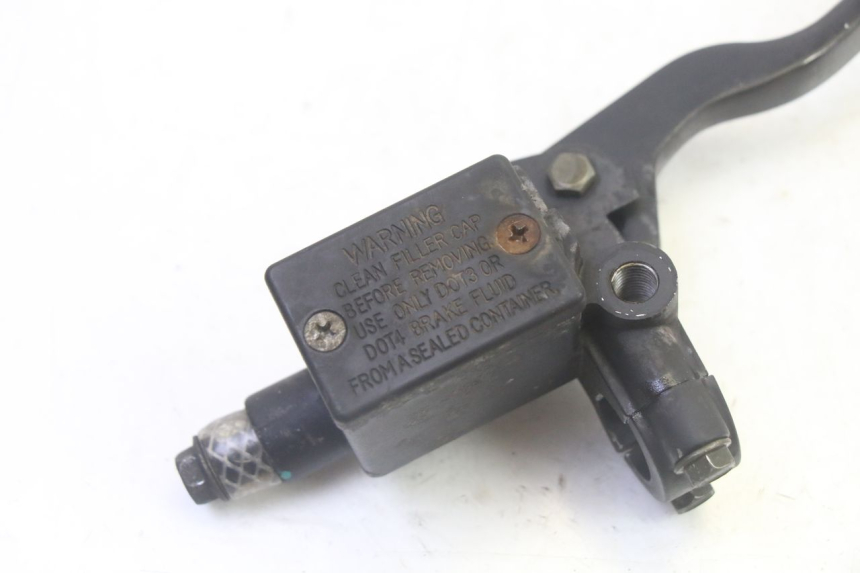 photo de VORDERER HAUPTBREMSZYLINDER PEUGEOT CITYSTAR 50 (2013 - 2017) - Detailansicht des Bauteils