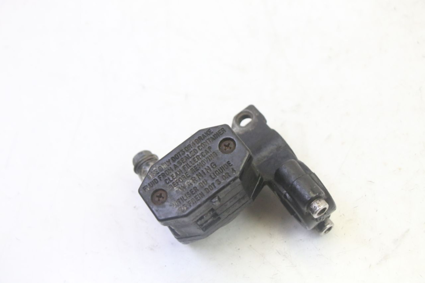 photo de VORDERER HAUPTBREMSZYLINDER SYM CROX 4T 50 (2016 - 2023) - Hauptansicht