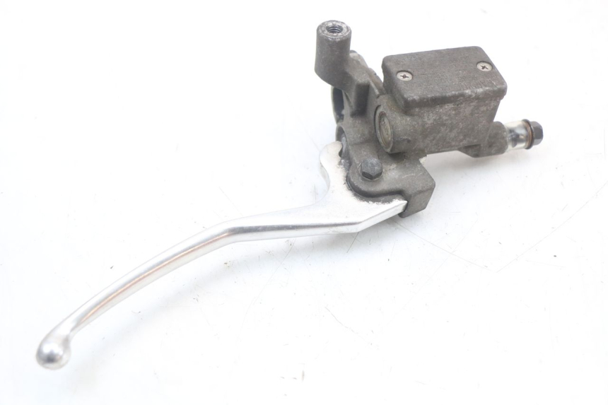 photo de VORDERER HAUPTBREMSZYLINDER YAMAHA CYGNUS X 125 (2004 - 2007) - Detailansicht des Bauteils