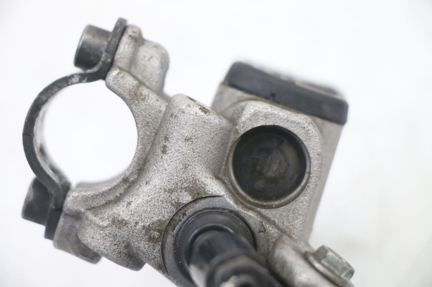 photo de BREMSPUMPE VORNE DERBI SENDA R X-TREME 50 (2006 - 2010) - Gesamtansicht des Produkts