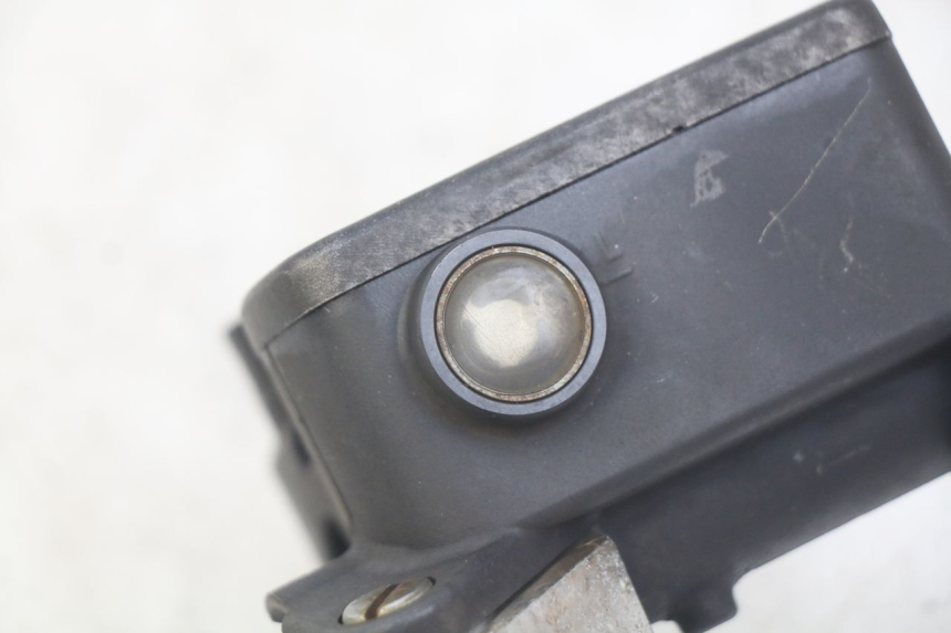 photo de VORDERER BREMSSATTEL KYMCO DINK STREET 125 (2009 - 2014) - Detailansicht des Bauteils