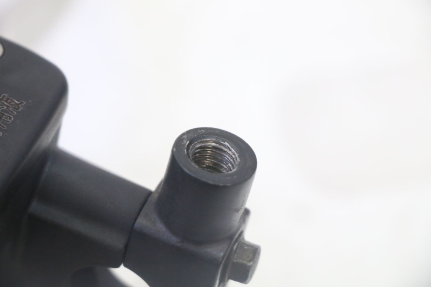 photo de VORDERER BREMSSATTEL KYMCO DINK STREET 125 (2009 - 2014) - Alternative Perspektive