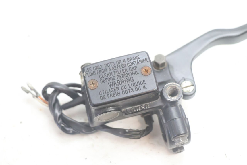 photo de BREMSPUMPE VORNE SUZUKI DR S 600 (1985 - 1989) - Detailansicht des Bauteils