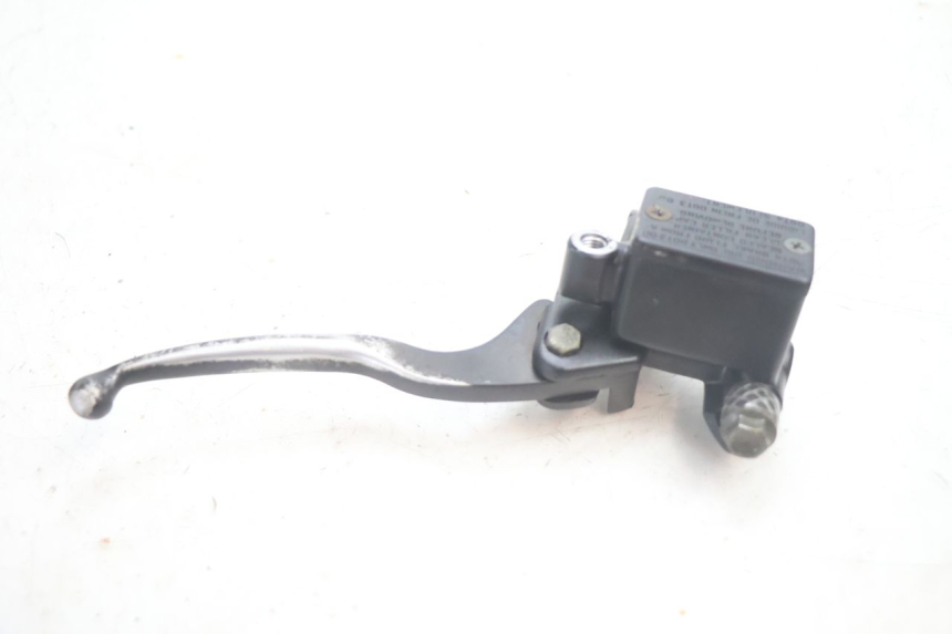 photo de BREMSPUMPE VORNE CF MOTO E-CHARM 125 (2005 - 2008) - Details der Befestigungspunkte