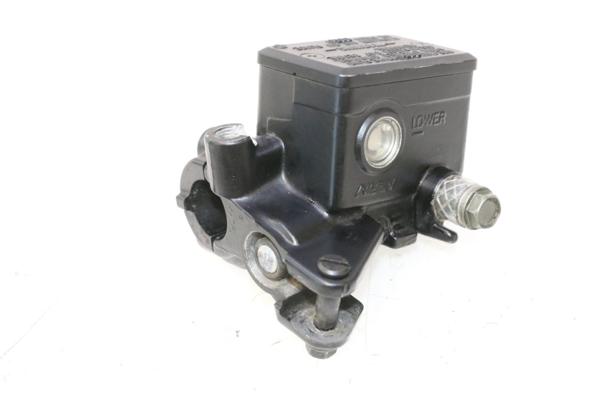 photo de BREMSPUMPE VORNE KAWASAKI ER-6 ER6 N 650 (2005 - 2009) - Gesamtansicht des Produkts