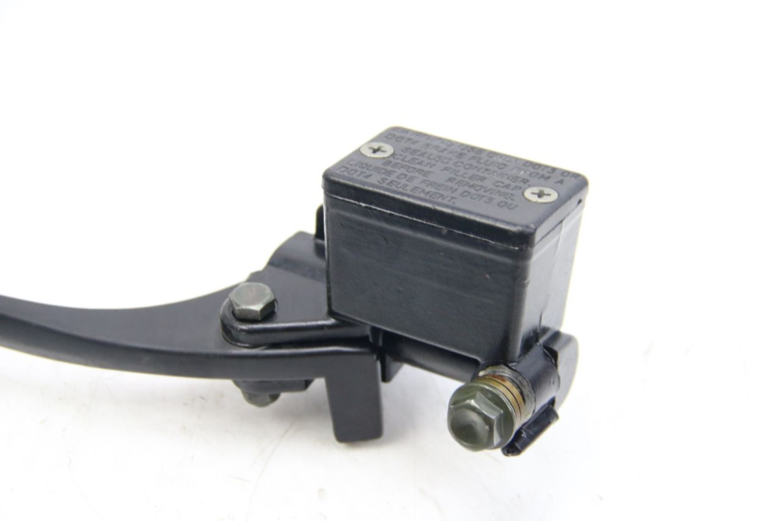 photo de VORDERER HAUPTBREMSZYLINDER JM MOTORS EVOLIS 4T 50 (2018 - 2022) - Alternative Perspektive