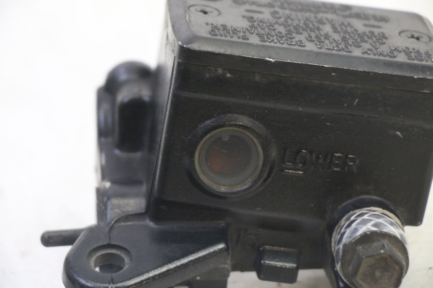 photo de BREMSPUMPE VORNE YAMAHA FJR ABS 1300 (2016 - 2020) - Detailansicht des Bauteils