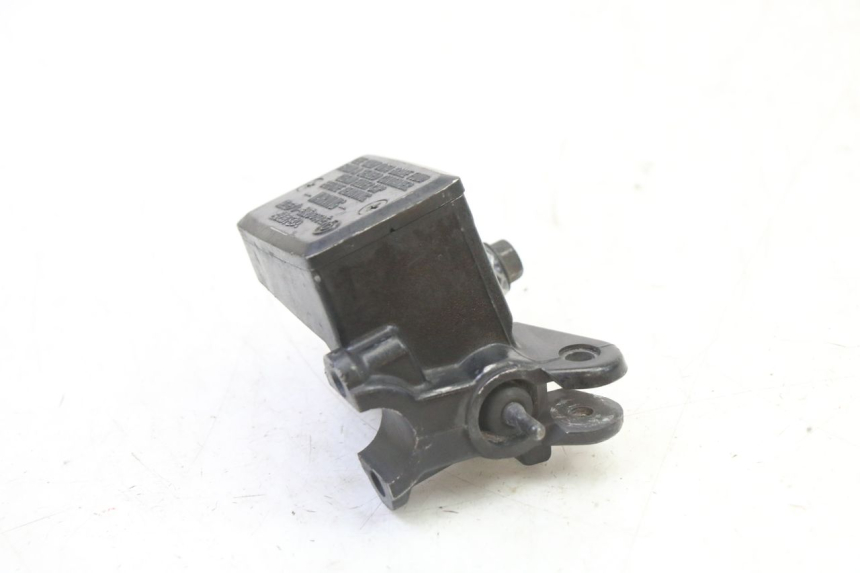 photo de BREMSPUMPE VORNE YAMAHA FJR ABS 1300 (2016 - 2020) - Zoom auf Gebrauchszustand