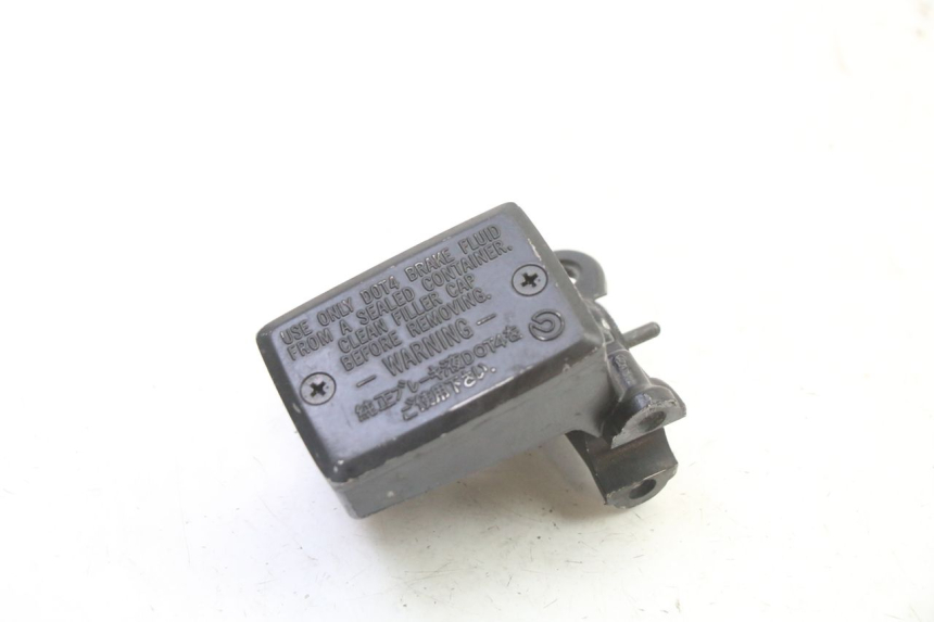 photo de BREMSPUMPE VORNE YAMAHA FJR ABS 1300 (2016 - 2020) - Alternative Perspektive