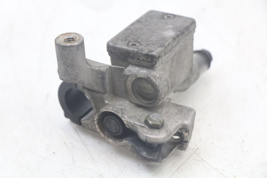 photo de BREMSPUMPE VORNE MBK FLAME X 125 (2007 - 2016) - Technische Nahaufnahme