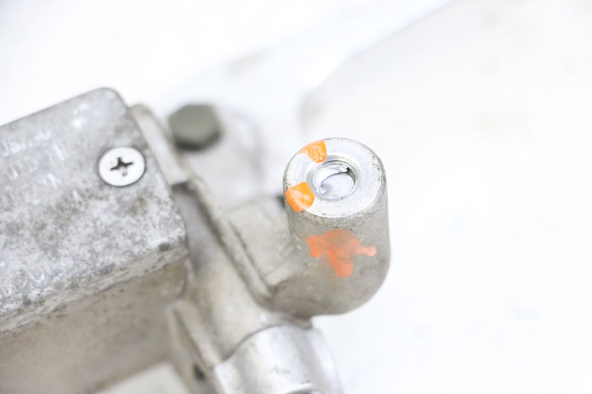 photo de BREMSPUMPE VORNE MBK FLAME X 125 (2007 - 2016) - Oberflächenzustand und Material