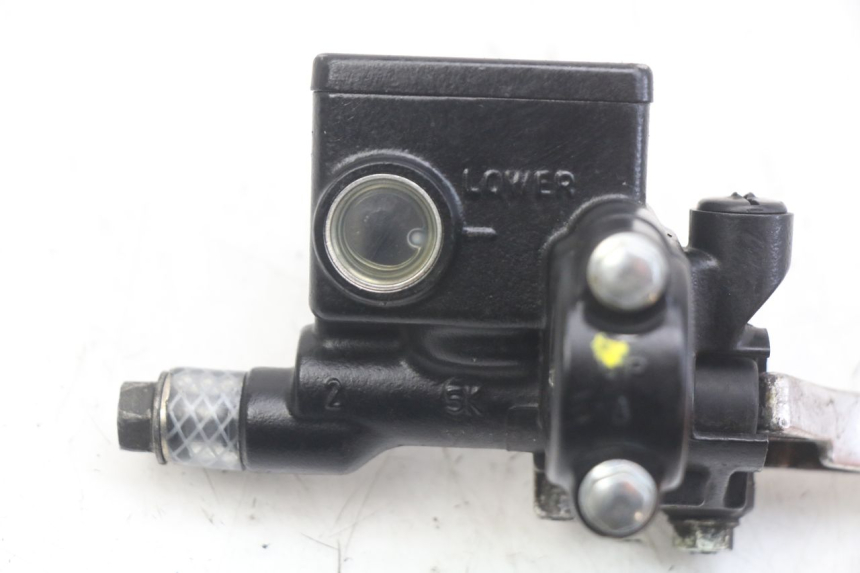 photo de VORDERER HAUPTBREMSZYLINDER HONDA FORZA 125 (2015 - 2016) - Alternative Perspektive