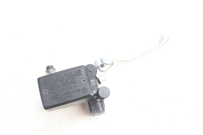 photo de BREMSPUMPE VORNE YAMAHA FZ8 800 (2010 - 2016) - Alternative Perspektive