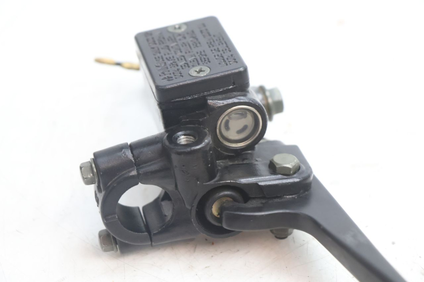 photo de BREMSPUMPE VORNE VASTRO GP 2T 50 (2013 - 2017) - Alternative Perspektive