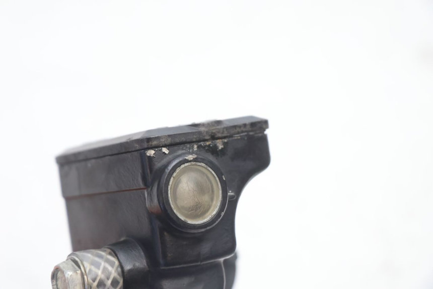 photo de BREMSPUMPE VORNE KAWASAKI GPX F ZX750F 750 (1986 - 1990) - Technische Nahaufnahme