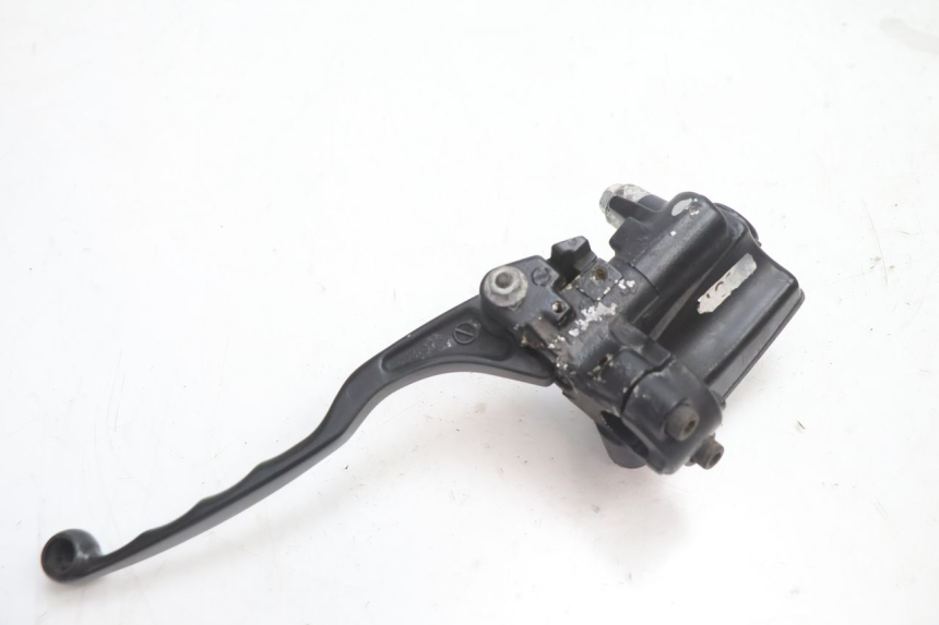 photo de BREMSPUMPE VORNE KAWASAKI GPX F ZX750F 750 (1986 - 1990) - Details der Befestigungspunkte