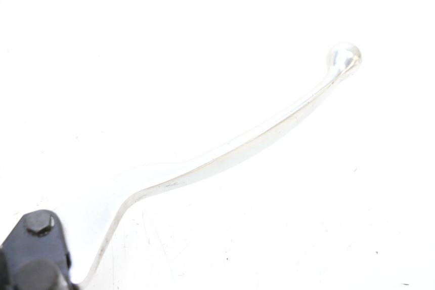 photo de BREMSPUMPE VORNE SYM GTS EVO 125 (2009 - 2013) - Technische Nahaufnahme