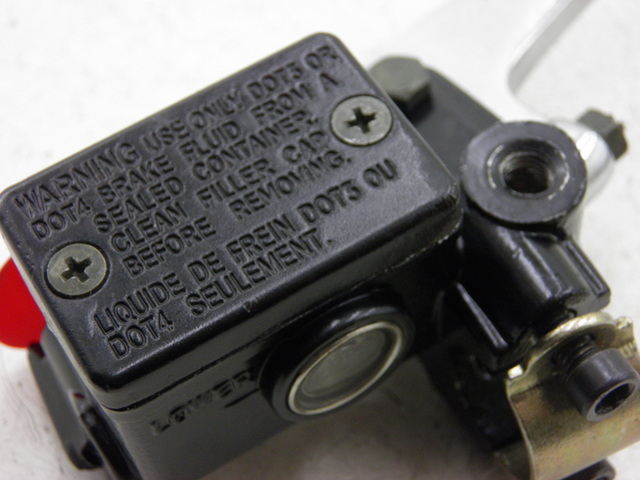 photo de BREMSPUMPE VORNE JM MOTOR S-MAX 125 (2010 - 2014) - Technische Nahaufnahme