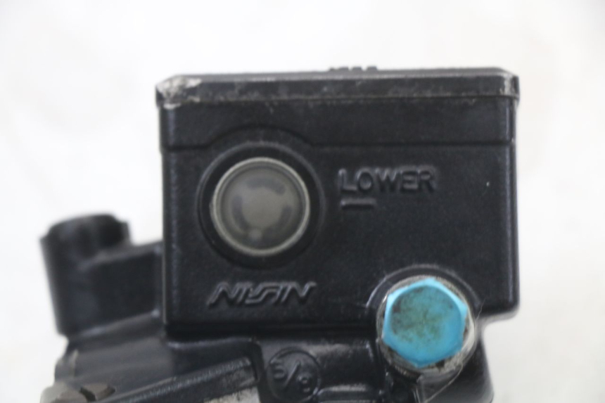 photo de BREMSPUMPE VORNE KAWASAKI ZR7 ZR-7 S 750 (1999 - 2004) - Technische Nahaufnahme