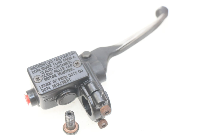 photo de VORDERER HAUPTBREMSZYLINDER PEUGEOT KISBEE 2T 50 (2010 - 2017) - Alternative Perspektive
