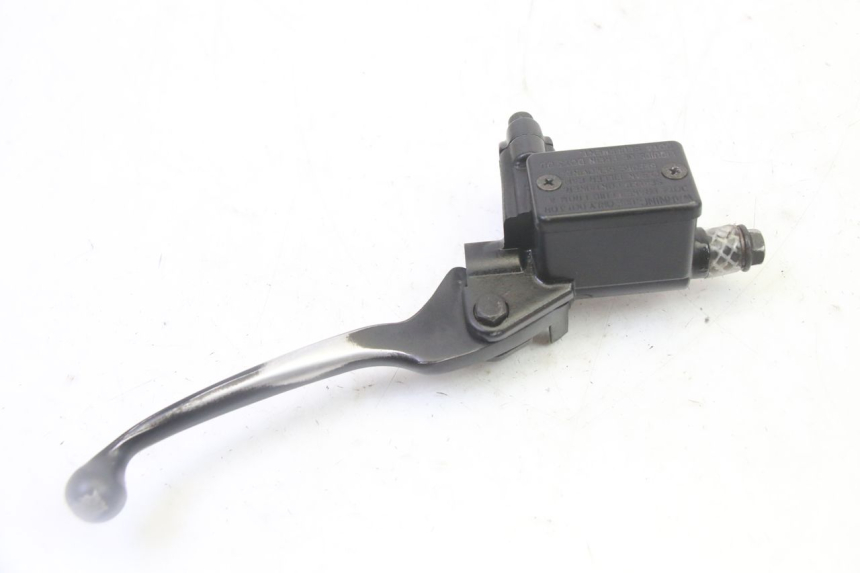 photo de VORDERER HAUPTBREMSZYLINDER PEUGEOT KISBEE 2T 50 (2010 - 2017) - Alternative Perspektive