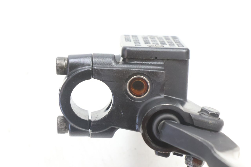 photo de VORDERER HAUPTBREMSZYLINDER PEUGEOT KISBEE 2T 50 (2010 - 2017) - Oberflächenzustand und Material