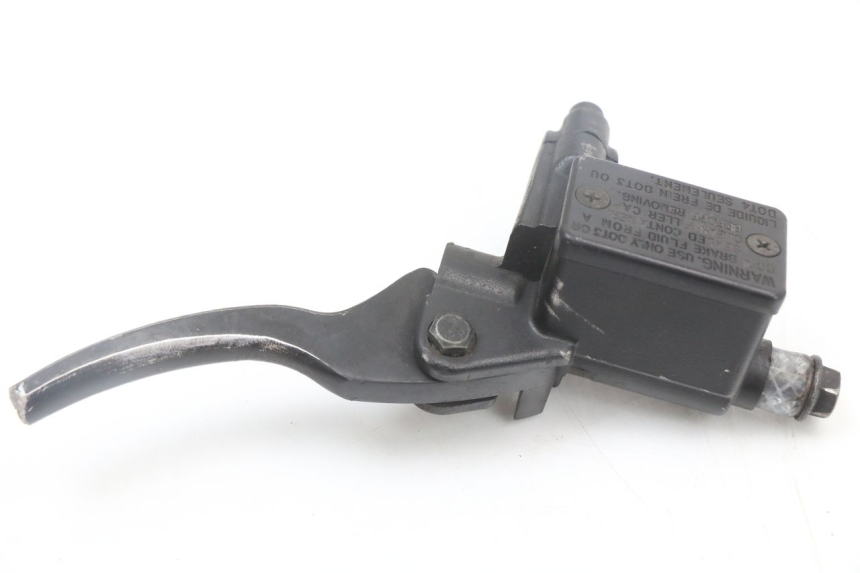 photo de VORDERER HAUPTBREMSZYLINDER PEUGEOT KISBEE 4T 50 (2018 - 2022) - Zoom auf Gebrauchszustand