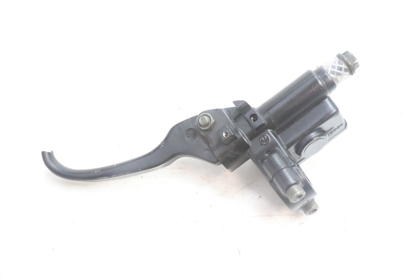photo de VORDERER HAUPTBREMSZYLINDER PEUGEOT KISBEE 4T 50 (2010 - 2017) - Details der Befestigungspunkte