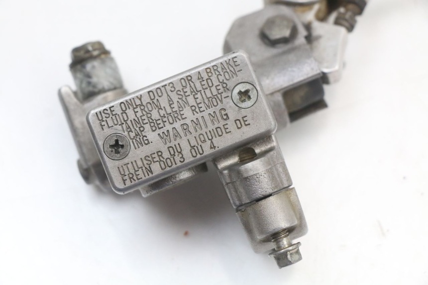 photo de VORDERER HAUPTBREMSZYLINDER KAWASAKI KX 85 (2014 - 2021) - Alternative Perspektive