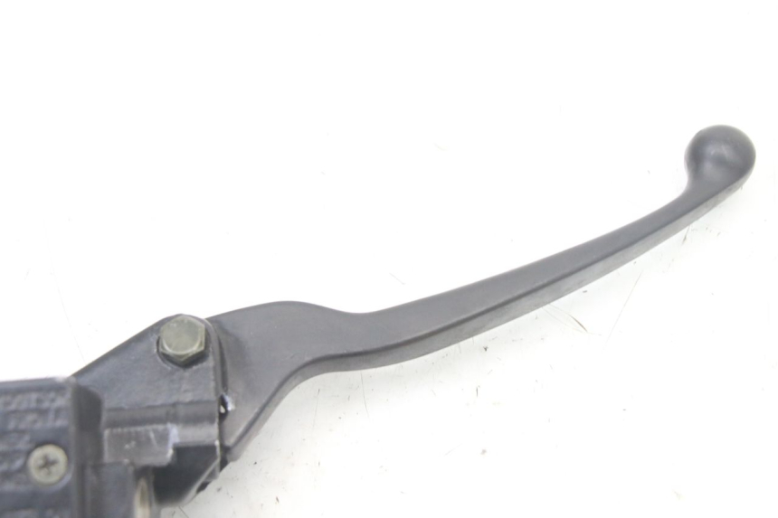 photo de BREMSPUMPE VORNE LONGJIA SHARPY 125 (2020 - 2024) - Zoom auf Gebrauchszustand