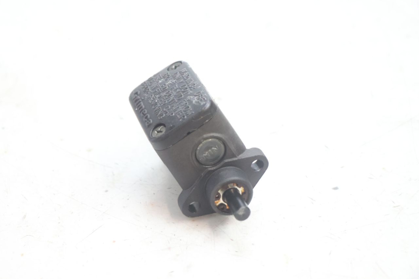 photo de BREMSPUMPE VORNE MBK MACH G AC 50 (2002 - 2014) - Alternative Perspektive
