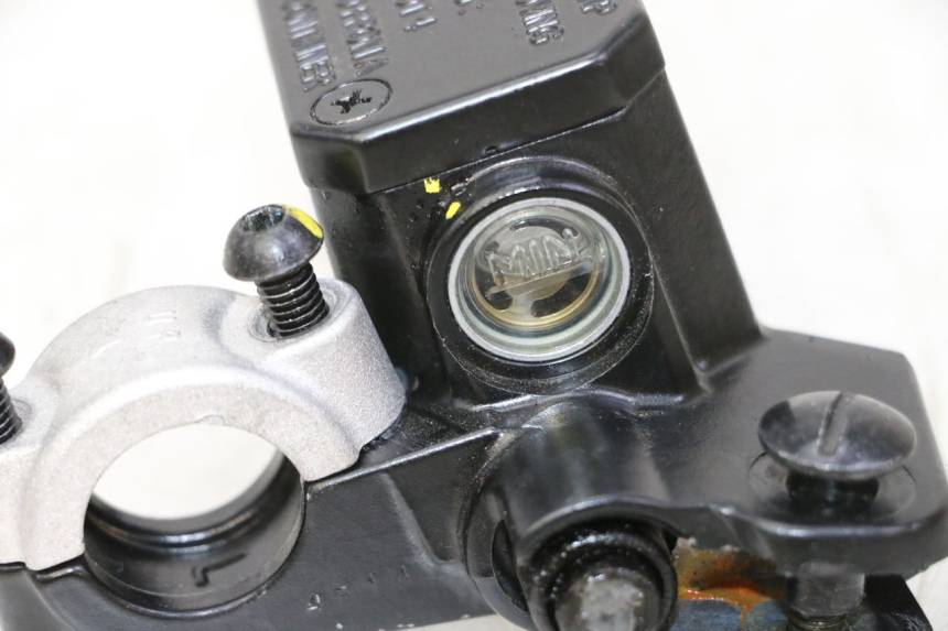 photo de BREMSPUMPE VORNE PIAGGIO MP3 HPE 310 (2024 - 2025) - Technische Nahaufnahme