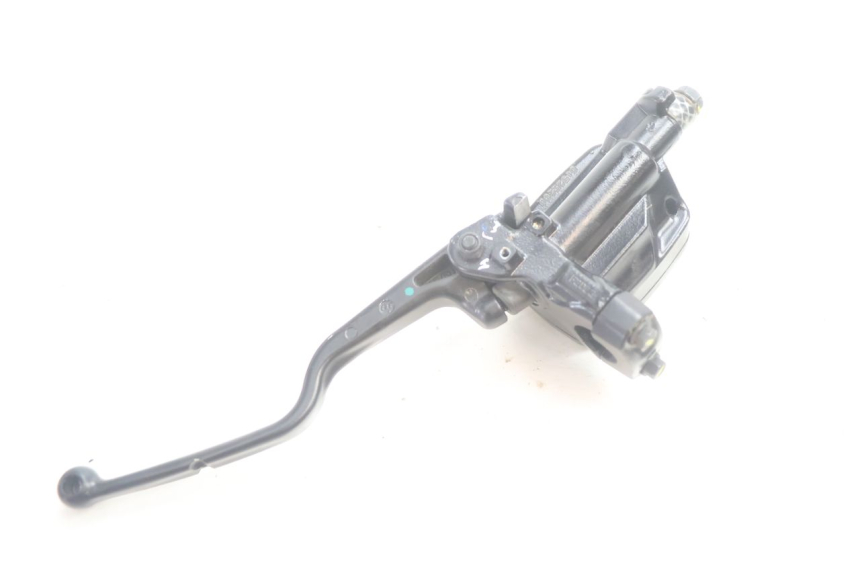 photo de BREMSPUMPE VORNE PIAGGIO MP3 HPE 530 (2022 - 2026) - Oberflächenzustand und Material