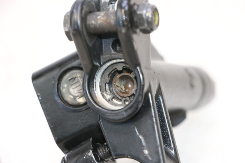 photo de VORDERER HAUPTBREMSZYLINDER PIAGGIO MP3 RL 250 (2006 - 2010) - Gesamtansicht des Produkts