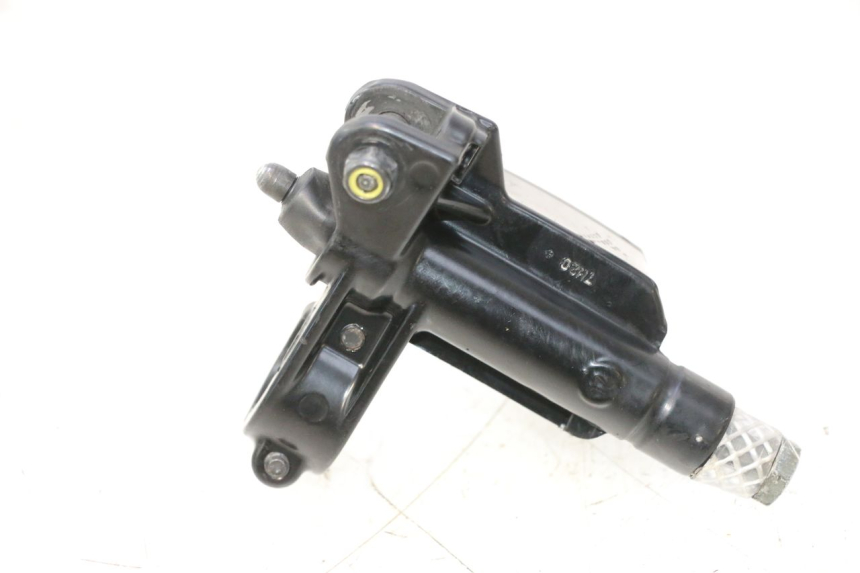 photo de VORDERER HAUPTBREMSZYLINDER PIAGGIO MP3 125 (2006 - 2014) - Detailansicht des Bauteils