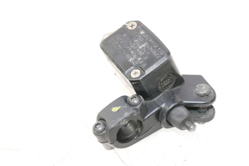 photo de VORDERER HAUPTBREMSZYLINDER PIAGGIO MP3 125 (2006 - 2014) - Alternative Perspektive