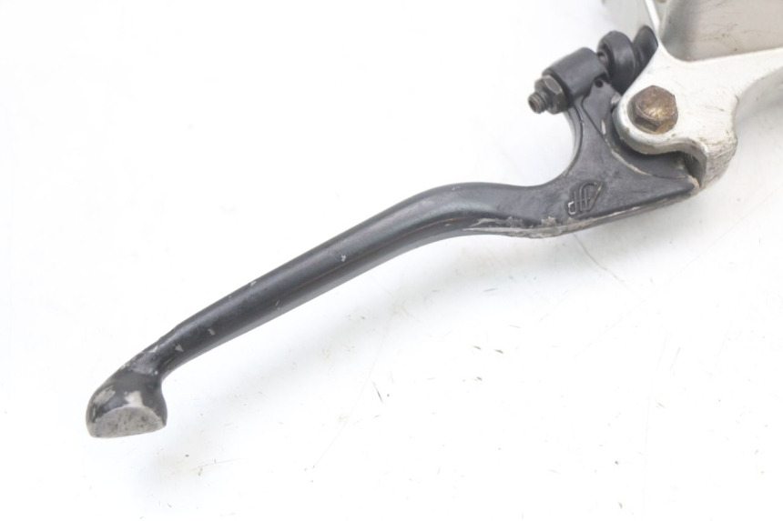 photo de BREMSPUMPE VORNE RIEJU MRT 50 (2018 - 2021) - Zoom auf Gebrauchszustand